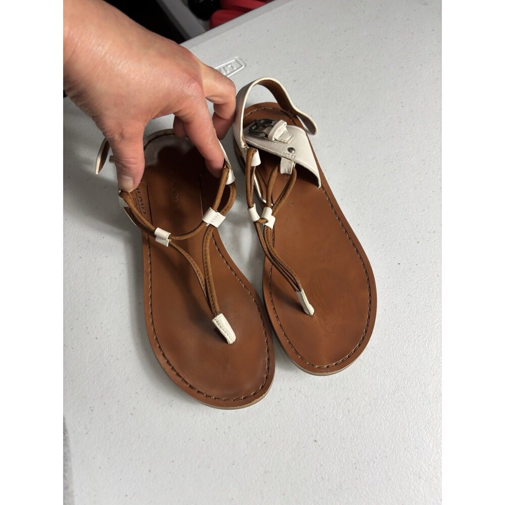 Coach Clarkson Chalk w/ Saddle Leather Thong Sandals 6